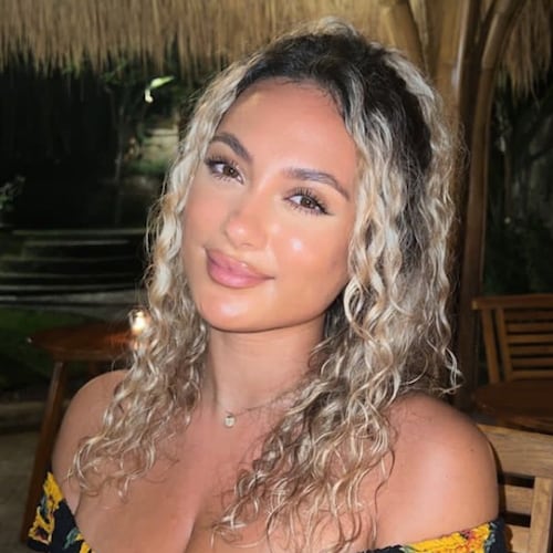 Visit joycestewart's profile on GETTR. View their posts, photos, videos, and connect with them on the social platform.