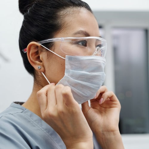 Orthodontist with 8+ years experience. Dedicated to healthy teeth and gums, offering tips for fresh breath and lifelong ...