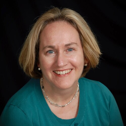 I,m Julie leach the Detroit Michigan. Am the powerball winner of $310,500,000 I’m giving out $100,000 to my first 3k fol...