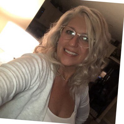 Trump won 2020 God is in Control🍿Save the children 🐇 1stA,2ndA 💌,pure blood🩸  Gab also Instagram red pilled since 💊...