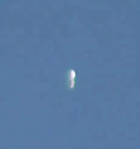 #A🔻SHOCK VIDEO:   Unidentified Object with humanoid characteristics caught on camera slowly descending in the skies of Sequoia Park, California..

@OHMichael @PotusG @operationfollow @Anonagain @Retirewcashflow @peggysue @ccmpatriot @forbesjeff82 @dkarschner @yhwhuniversity @dan151 @sfretz0109 @FlavioXp @Famous_John64 @pilotgreg11 @allalevin05 @chetjr68 @rtsfundinc @PeterJ1969 @saltybeaner @francie123 @dovesjs @jah56 @nordicmusic @debora_2809 @MICHAELDET @GMan2007 @TruthRocks45 @ATTHECROSS @ProudNavyVet @KevRad @lsickofitall @AAliatra1968 @KCMott @mustang1992 @dondiver @albwi @paruch86 @joesopenborders @itchiegary @gbearden @captotero @mikogrey24 @don56 @jailsonchespi @dawnrose72 @Fibarra_008 @robertawalling2 @gm1ump4u2 @slipside @jeanleflem @22kills @amire @tojrs56
