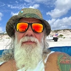 Maga_Dog