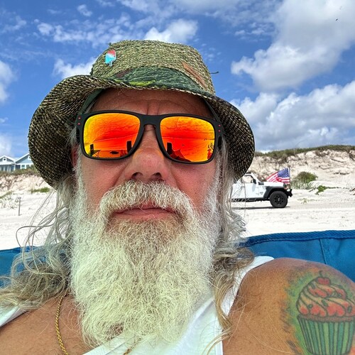 Family First 
God GUNS & Oil
Ultra MAGA    
Harleys 
Steal Your Face