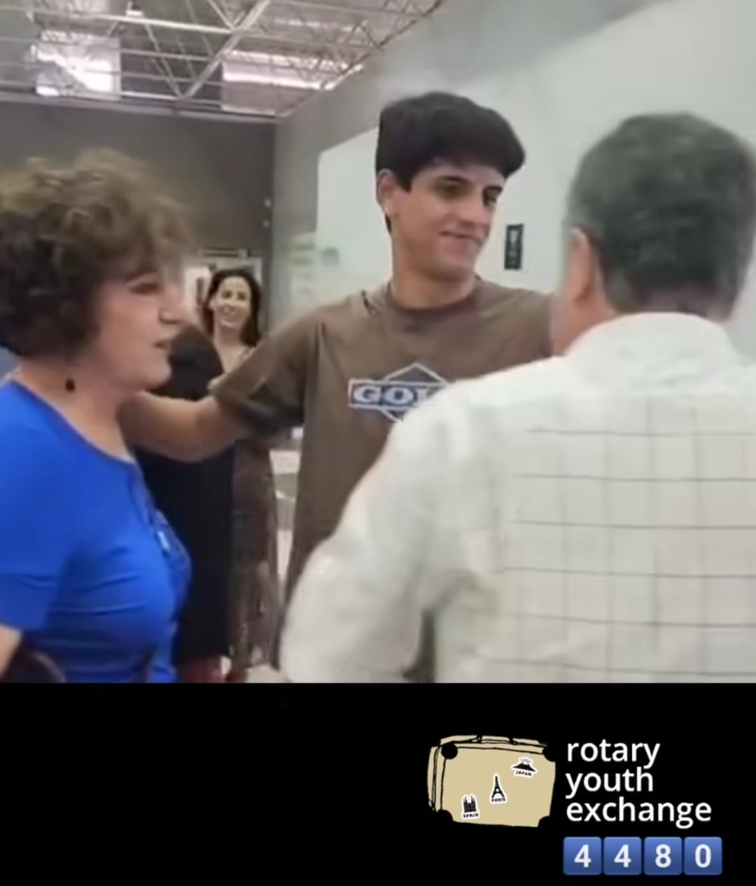 Texto do YEP4480:

Em nosso chegadas e partidas tivemos a volta do querido Joaquin, que realizou seu...