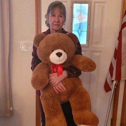 I'm a naturalized, proud to be an American citizen. I came to the United States legally and want everyone else to do the...