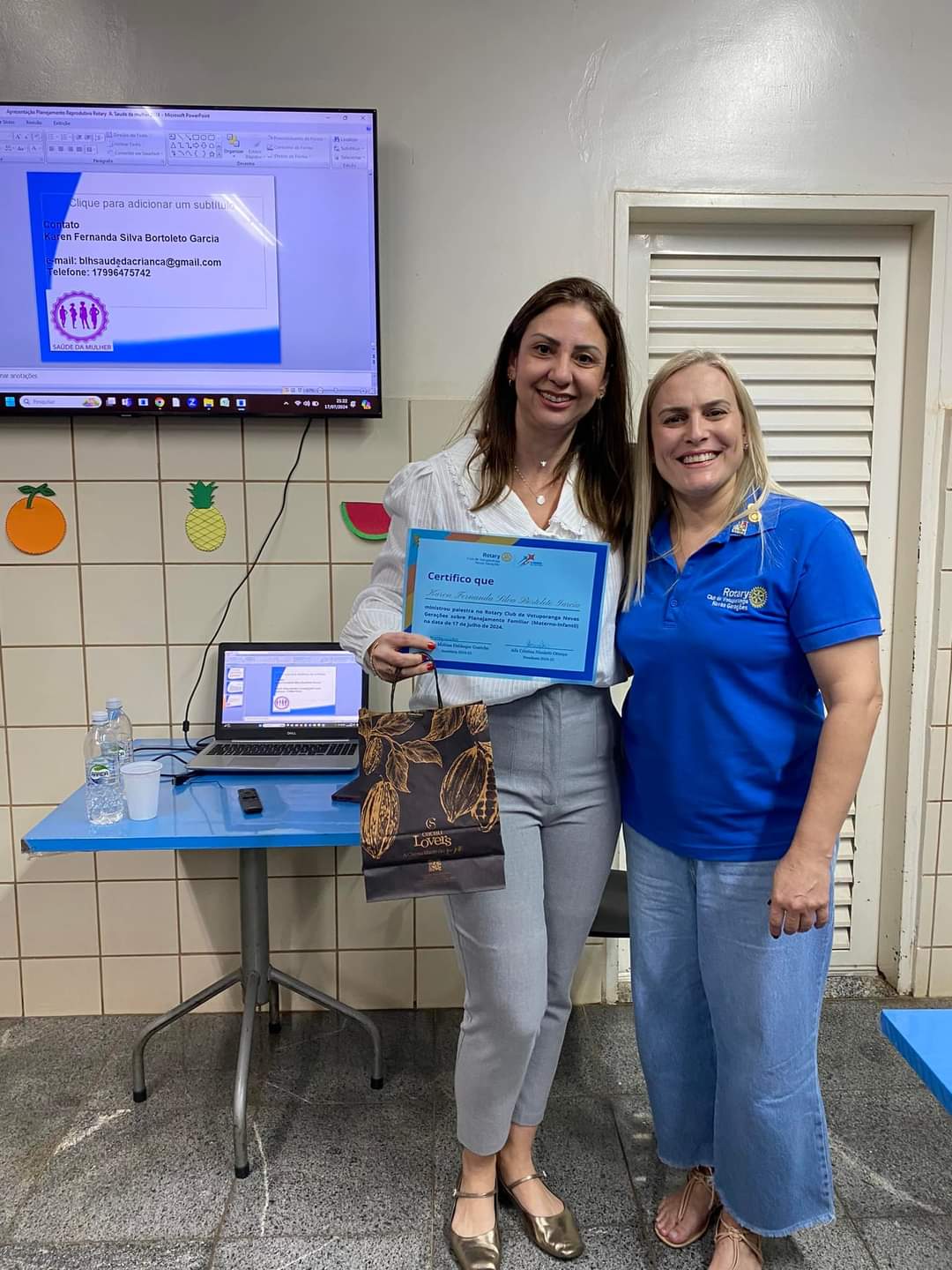 Texto do Rotary Club de Votuporanga - Novas Gerações:

Noite de reunião especial em nosso clube. Rec...