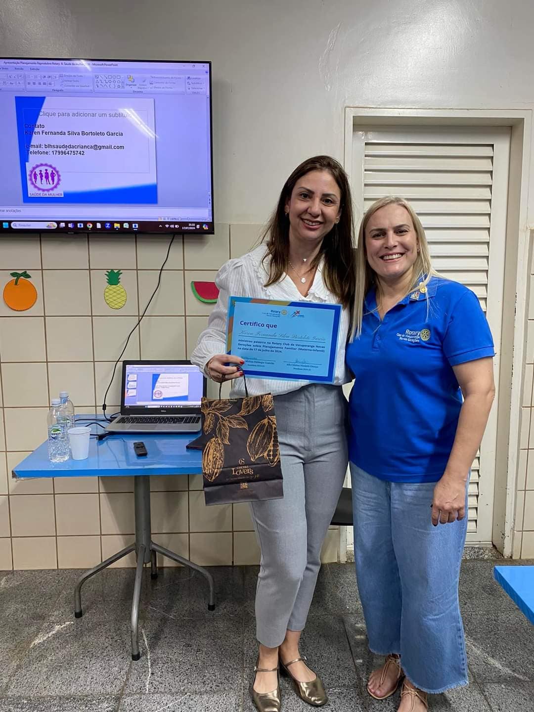 Texto do Rotary Club de Votuporanga - Novas Gerações:

Noite de reunião especial em nosso clube. Rec...