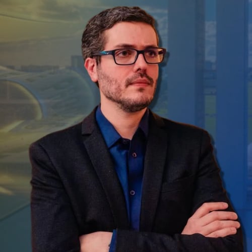 Armado de argumentos, amparado pela lei, alimentado pelo senso de justiça, movido pelo amor à Pátria 🇧🇷