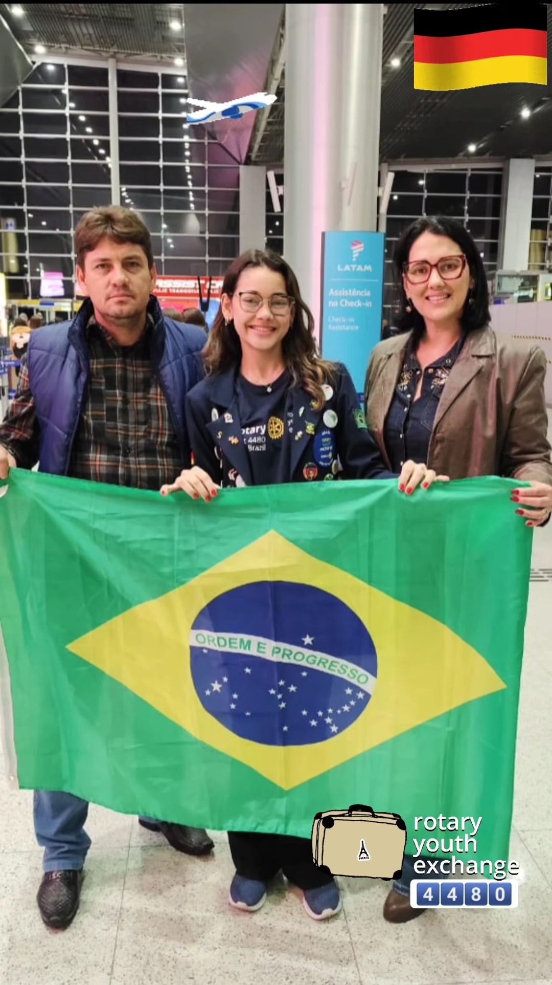 Texto do YEP4480:

Nosso chegadas e partidas é da nossa querida Sofia, embarcando para seu fantástic...