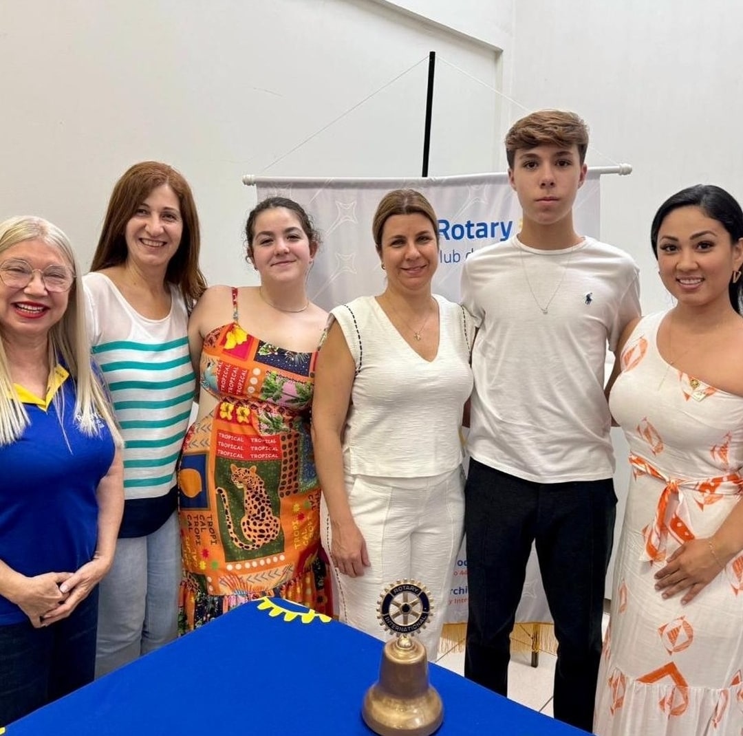 Texto do Rotary Club de Lins - Sul:

Juntos pela educação e oportunidades!

Hoje, nossos candidatos ...