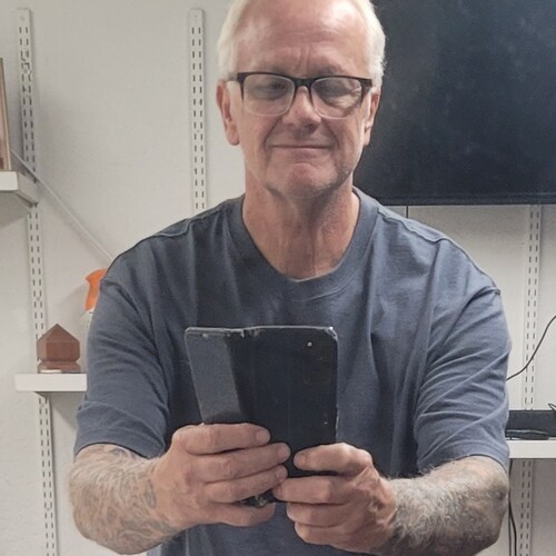 Hard working 
Hard rocking
SUPER ULTRA MEGA MAGADOINAN..lol. man I'm just a dude who wants the best for his fellow cit...