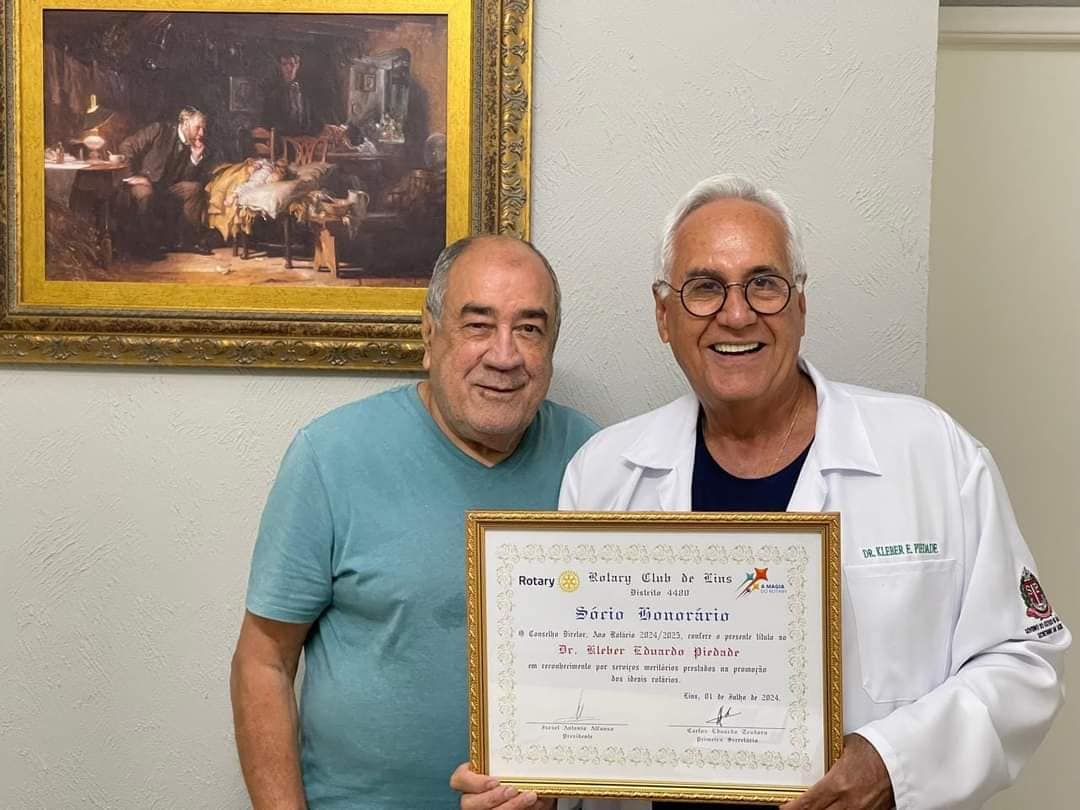 O Dr. Kleber Piedade, renomado médico em Lins,  companheiro Paul Harris é um rotariano fora do Rotar...