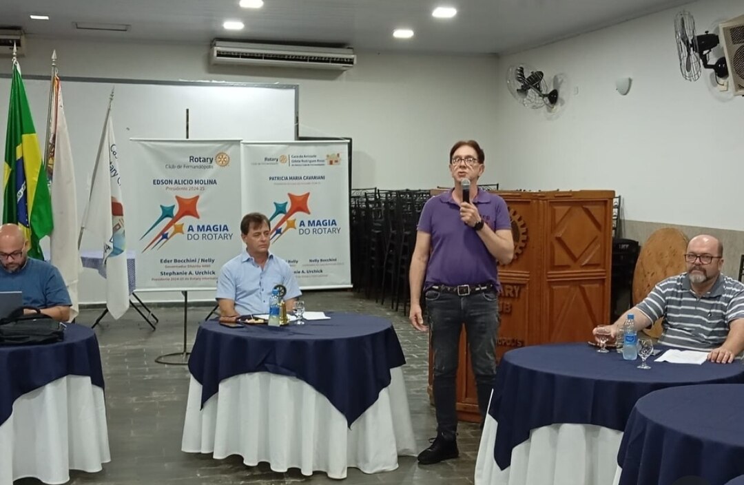 Texto do Rotary Club de Fernandópolis:

Na 13ª Reunião Ordinária do Rotary Club de Fernandópolis, o ...