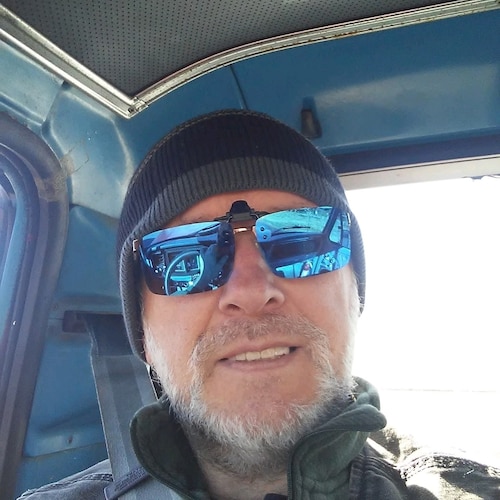 ,,, Bondi, So Close to making an Arrest that the guys in the Oval Office are saying  , Yep she's so ...