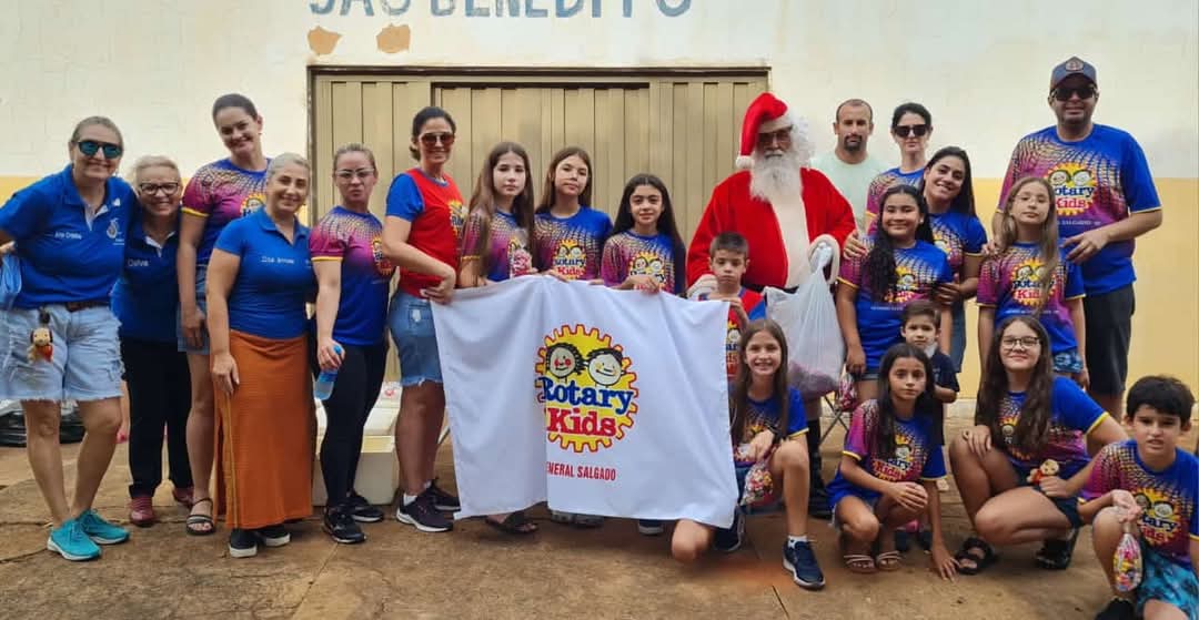Na tarde deste Domingo, 8 de Dezembro, o Rotary Kids de General Salgado realizou no Distrito de Prud...