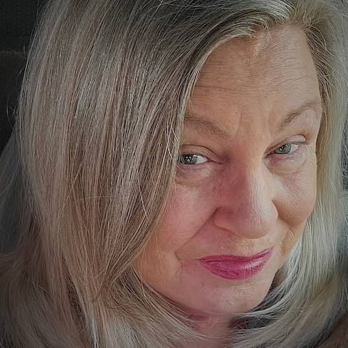 🔸️Retired educator. 
🔸️MAGA activist 
🔸️Social media influencer

Please follow me on X texan_maga👏

TRUTH SOCIAL @UltraSaltyTexan 
Preferred pronouns are FUCK and OFF

Twitter @texan_maga