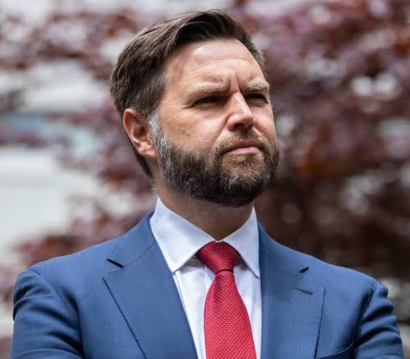 BREAKING 🚨 Vice President JD Vance calls out Zelensky for “badmouthing” Trump. I AGREE 💯 

VANCE: ...