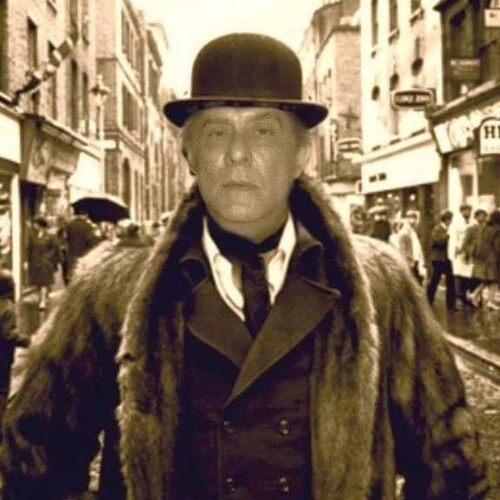 Visit franciscothomazini's profile on GETTR. View their posts, photos, videos, and connect with them on the social platform.