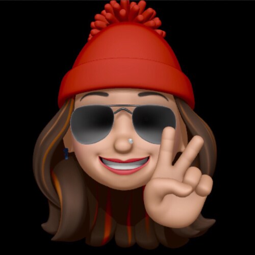 Patriotic American. Fed up former democrat media professional. History junkie.              
 I❤️TRUMP! #StopGroomingKid...