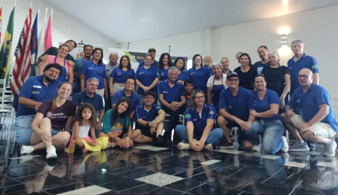 Na manhã de hoje, dia 23 de março de 2025, foi realizada a tradicional FEIJOADA do Rotary Club de Sa...