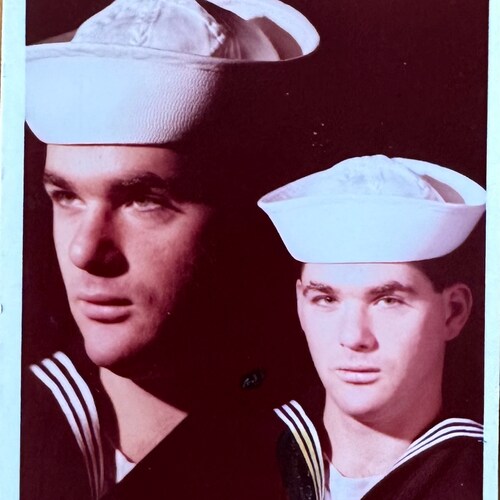 Federalist. Premium cigar aficionado. Vocalist & guitarist. US Navy nuclear submarine veteran. Proud pop-pop.