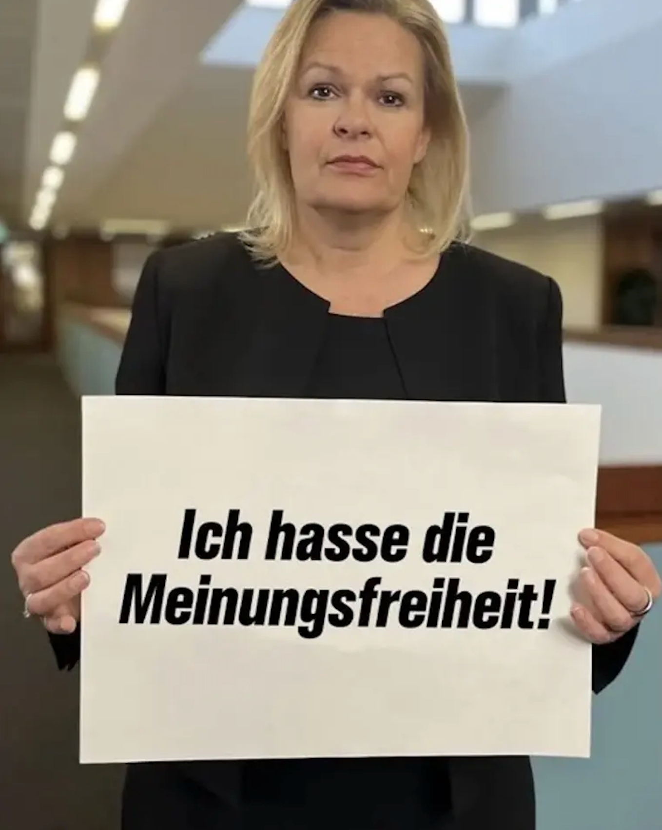 Wegen Faeser-Fotomontage: Chef des „Deutschland-Kurier“, David Bendels, zu sieben Monaten Haft auf B...