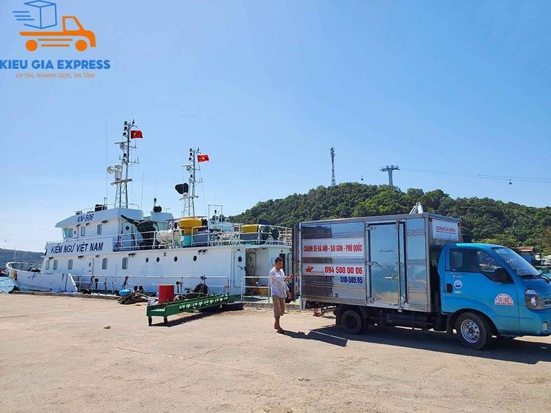 Kiều Gia Express: Gửi Hàng Đi Phú Quốc Tại Hải Dương Giá Rẻ

Bạn cần gửi hàng đi Phú Quốc tại Hải Dư...