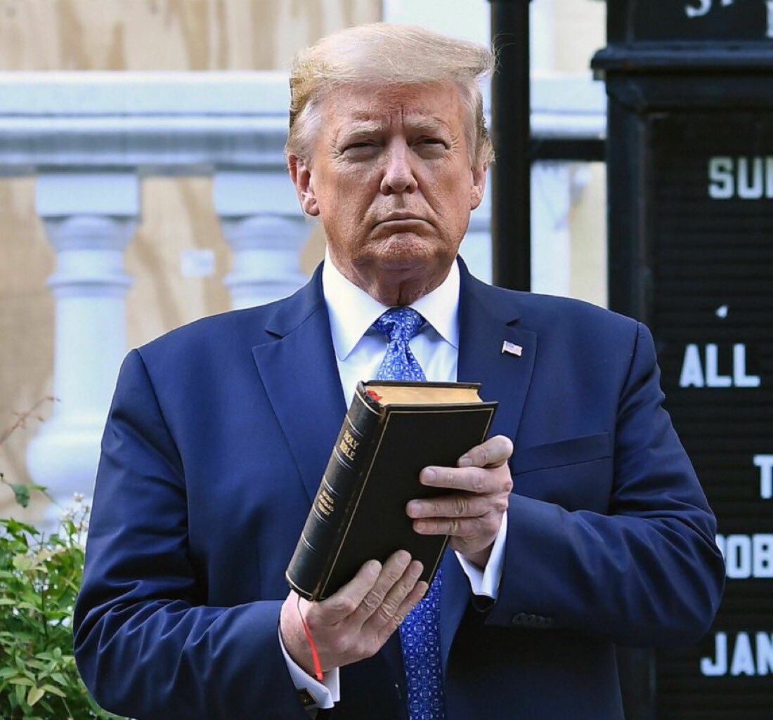 🚨Would you support Sharia Law getting Federally banned in all 50 States immediately? 🙋‍♂️