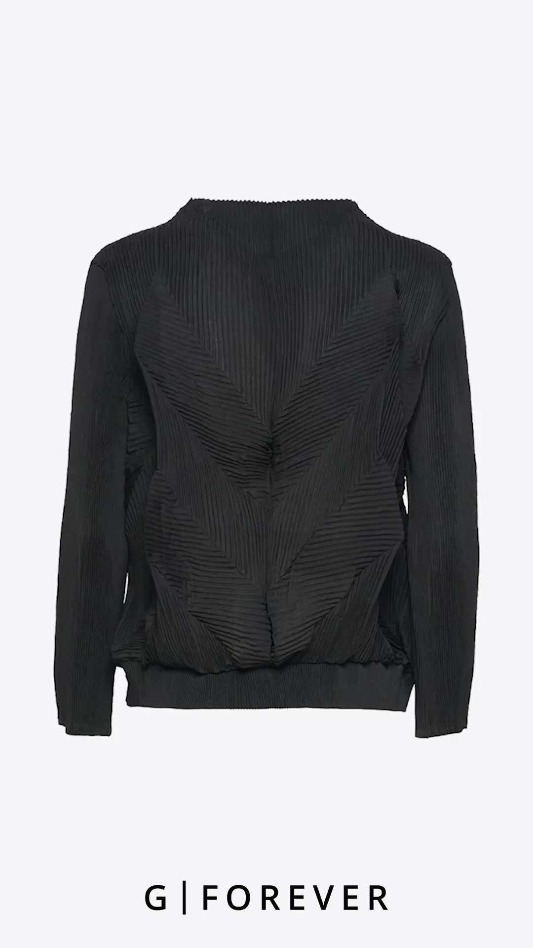 ✨ 当经典的轮廓邂逅灵动的褶皱：EvoFlow系列 -- 黑色短夹克✨

售价：€ 470.00  
订单满 300€   包邮

💰 惊喜福利：支持TDCCP币购买！ 💰
(作为用低价买到TDC...