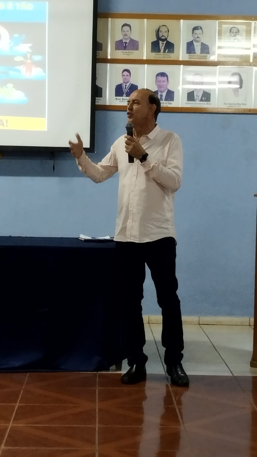 Rotary Club de Ilha Solteira recebeu a ilustre presença do companheiro Edmar de Faria ministrando um...