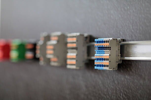 What Are Deck to Panel Connectors?

Board to board ports are specialized parts that straight connect...