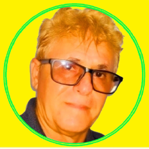 Servidor Público Federal(Casado),Cor Branca, 
Amo Meu País!!(Brasil) Sou Patriota, Sou A favor da Liberdade de Expressã...