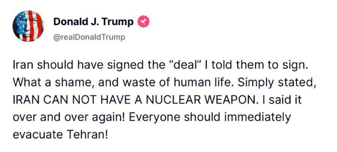 伊朗本应签署我让他们签署的“协议”。真是可耻，简直是在浪费生命。简而言之，伊朗不能拥有核武器。我一遍又一遍地强调！所有人都应该立即撤离德黑兰！