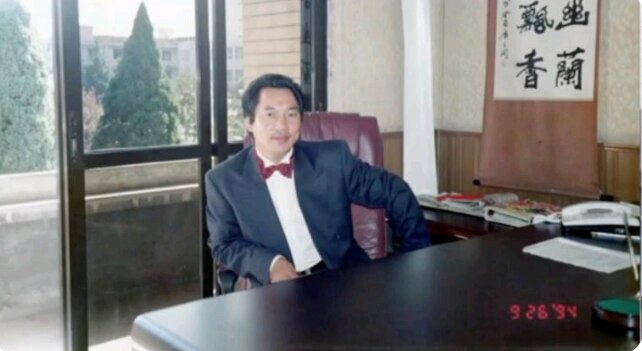 什么是中共的经侦？经侦是公安系统是上查百官，下查老百姓，上到中纪委上到整个政法委他都敢查，经侦就是杀无赦的“西厂”和“东厂”的结合体。中纪委是玩黑道的，替党杀人，替党开路，清除党奴，还有一些没用的，它...