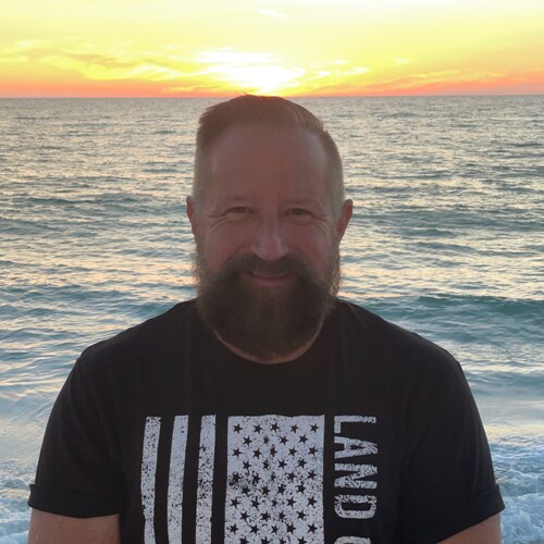 Constitutional Conservative, Christian,Husband, Father, #1A ,#2A, #NRA, Pro-Life, Israel, Military, Police, #PureBlood, ...