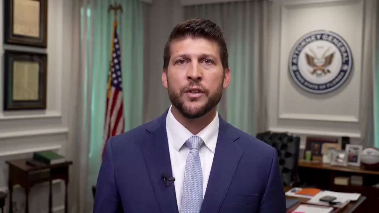 🇺🇸 Aug 29 | Data storm! Florida Attorney General James Uthmeier subpoenaed Lorex over suspected ti...