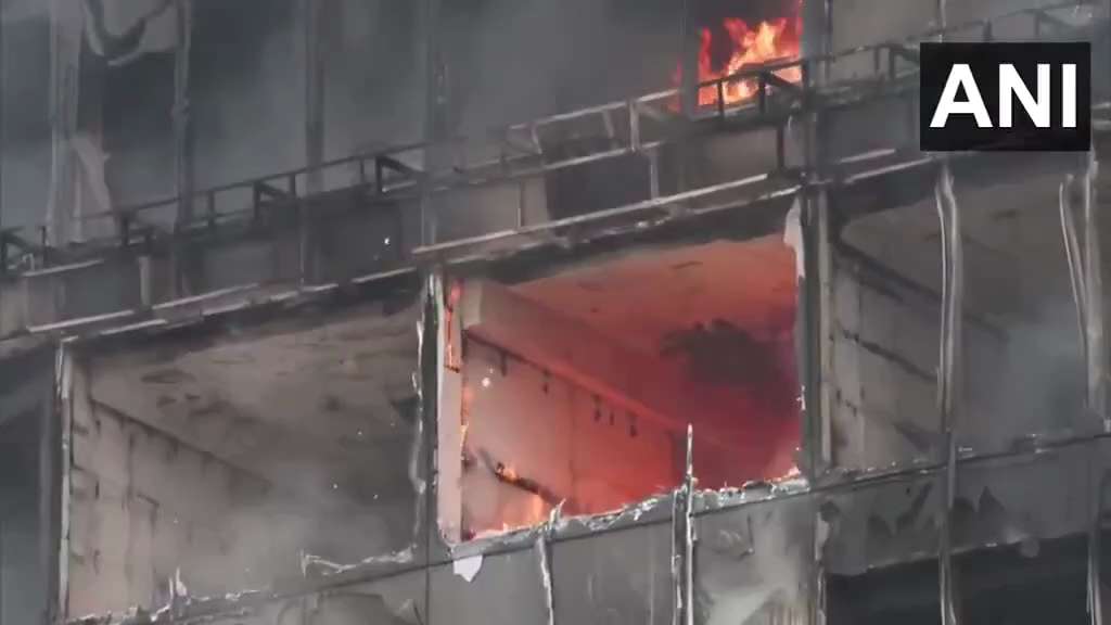 9月9日，位于尼泊尔加德满都市中心的加德满都希尔顿酒店被在此次抗议中被焚毁。
