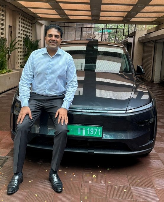 This one’s for you @ElonMusk!!!

I am beyond thrilled to receive India Inc’s 1st @Tesla !

I have be...