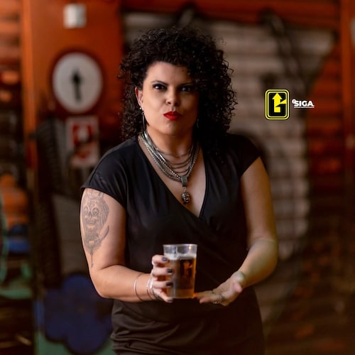 ✍️ Copywriter, revisora e tradutora (PT↔️EN) | 💡 Transformo ideias em textos que conectam | 📩 Dicas + bastidores | 📲 ...