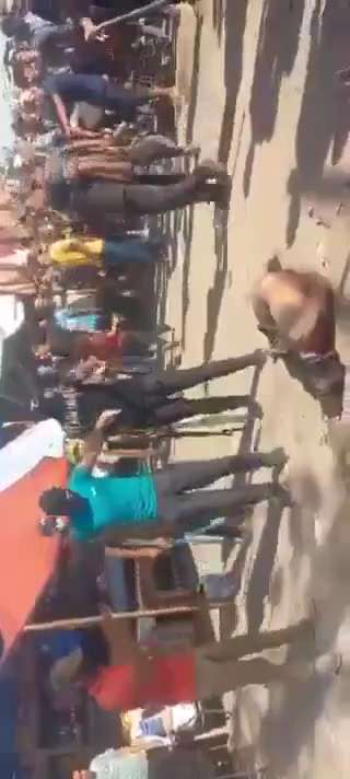 Hamas is very busy this week!
-not clearing rubble
-not helping people

Hamas is busy executing and ...