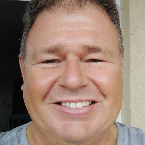 🚫 Dating, 🚫 Crypto, 🚫 DMs, 🚫 Sales