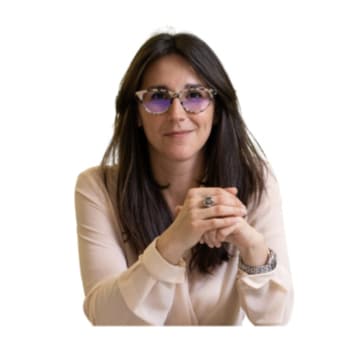 I am Ruby Callins, a simple yet ambitious person with a strong passion for entrepreneurship.