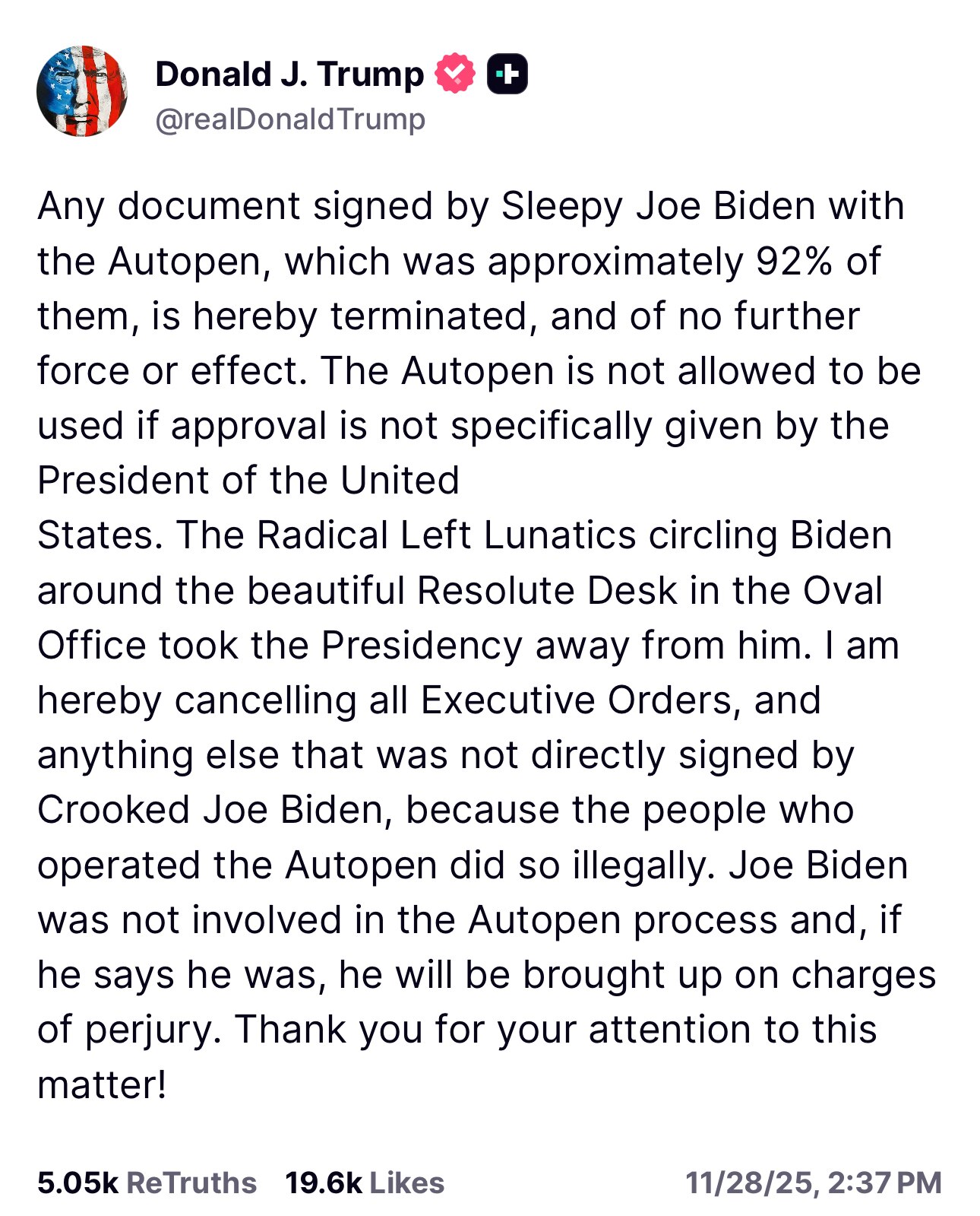 【美国之声—废除拜登自动笔签署的文件】美东2025年11月28日下午2:37川普总统总统宣布：

废除乔·拜登自动笔签署的任何文件（占拜登签名文件的 92%）。

#自动笔 #美国之声 