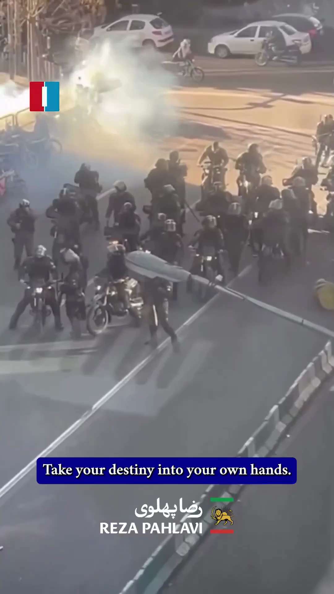 JUST IN ｜Crown Prince Reza Pahlavi sends 2 messages to Iran.

- The first message is for all sectors...