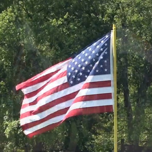 Conservative who wants to help save our Republic by supporting likeminded politicians!