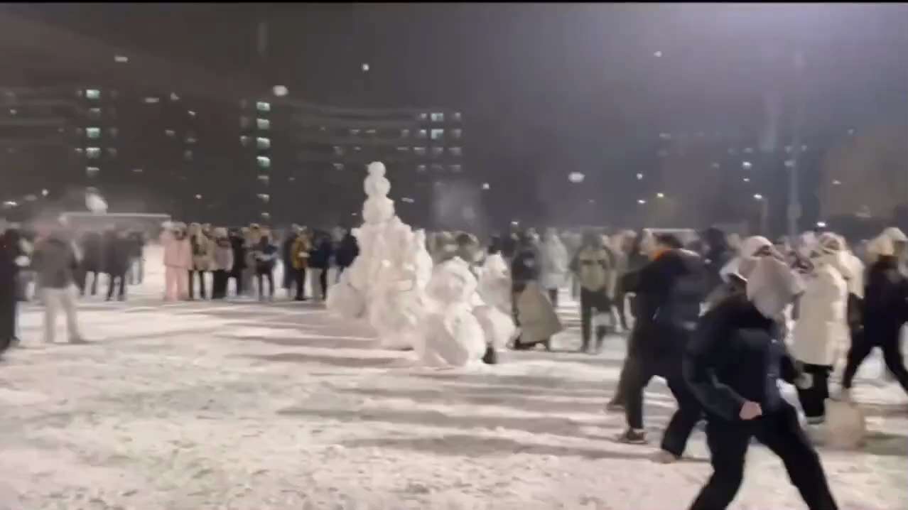 打起来了，打起来了，据说战况挺激烈的
确实……主要集中在北方，南方朋友表示：有点难😂
