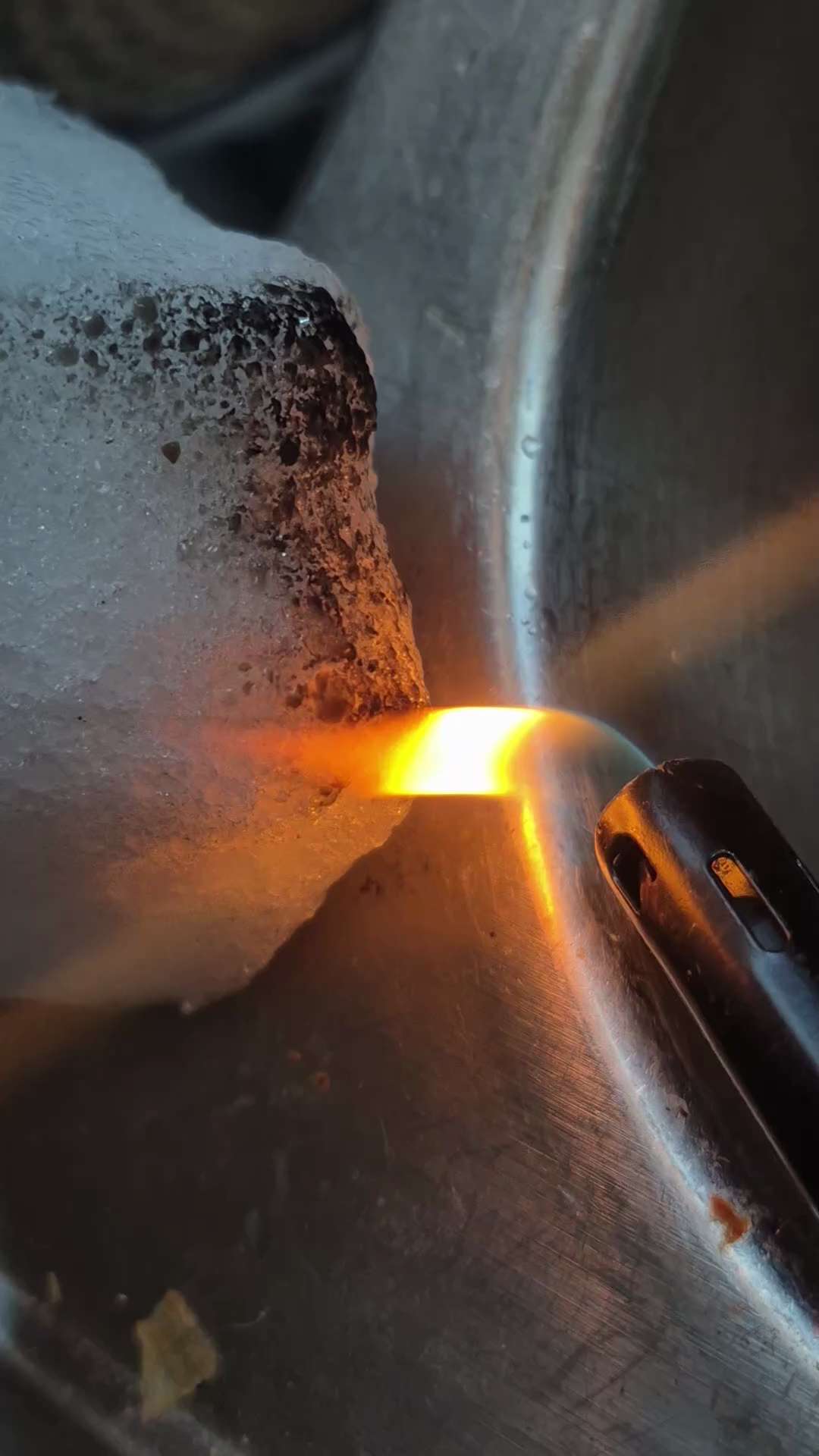 I saw someone do this & figured id try it myself..its snow that burns but doesnt melt..perfectly nor...