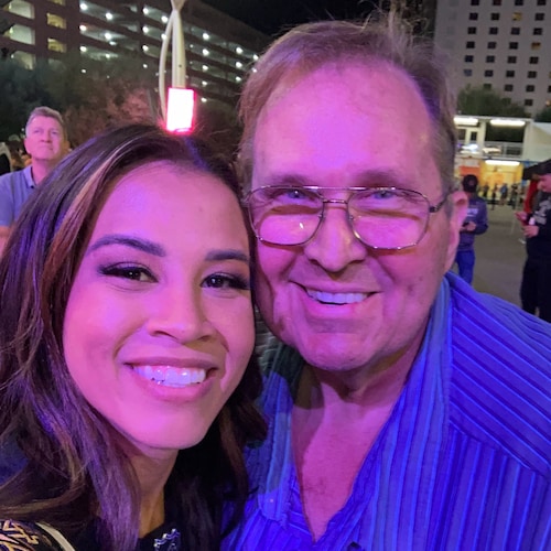 Live in Las Vegas - proud Republican - Love Trump - Love OUR Country - Love and Support the Police