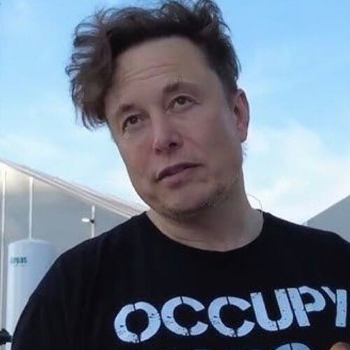 CEO SpaceX , Tesla🏎 company and owner of Twitter . Founder🛰of Boring company , X Corp and X.Al. Neuralink📊