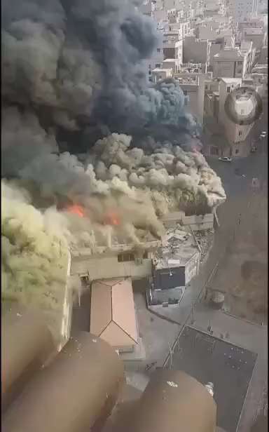 🇮🇷🔥Reports on social media say that a major fire erupted after a powerful explosion at Jannat Baz...